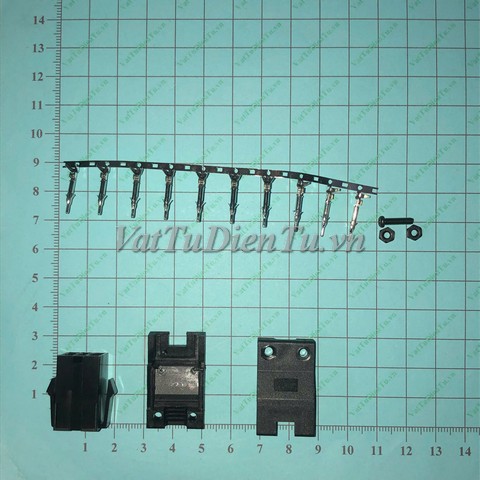 1-172161-9 VW3M8121 ASDBCAEN0000 9P 4.14mm Đầu nối SERVO Mitsubishi Delta Schneider đầu cắm ENCODER 9P cái chân đực Mã: 1-172161-9 Dùng cho: Vật tư servo