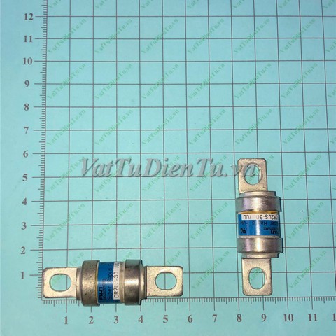 CR2LS-30/UL Cầu chì cắt nhanh 30A 250V, Fuse Very Fast Acting 30A 250V Screw Mount Screw (TM); Mã: CR2LS-30UL; Xuất xứ: Hàng tháo máy; Thương hiệu: FUJI