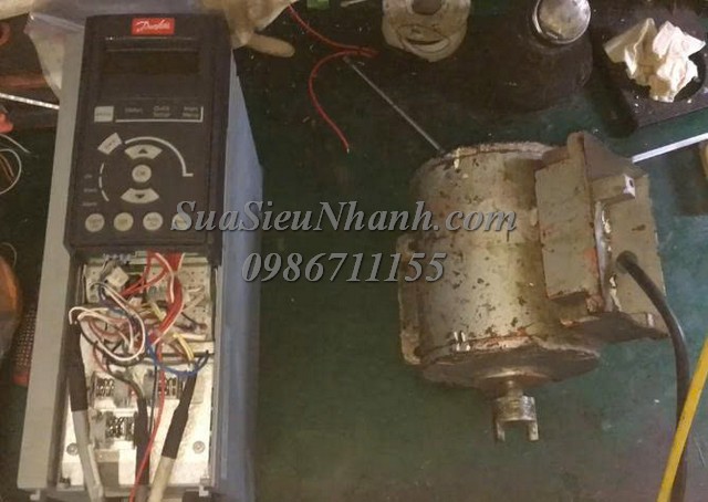 Sửa Biến tần Danfoss 3kW VLT FC-302P3K0T5E20H2BNCXXXSXXXXAXBXCXXXXDX A469 Lỗi Sửa chữa Biến tần Danfoss 3kW VLT Model: FC-302P3K0T5E20H2BNCXXXSXXXXAXBXCXXXXDX Serial: A469 lỗi W27, lỗi cháy trở phanh