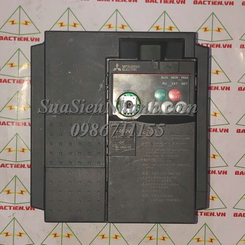 FR-E740-1.5K Biến tần 1.5kW MITSUBISHI 1.5kW (HTM) Mã: FR-E740-1.5K-TM Xuất xứ: Hàng tháo máy