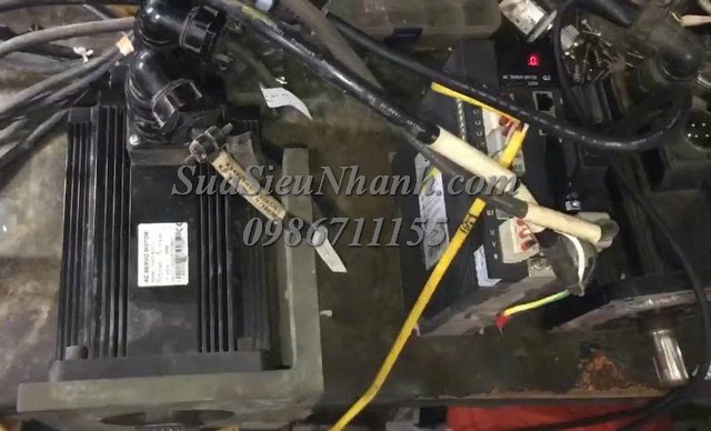 Sửa SERVO DRIVER ECON 2.2kW G2 G2A3222A 0034 Lỗi Sửa chữa SERVO DRIVER ECON 2.2kW G2 Model: G2A3222A Serial: 0034 Lỗi Et026 Z pulse error Lỗi mất xung Z encoder