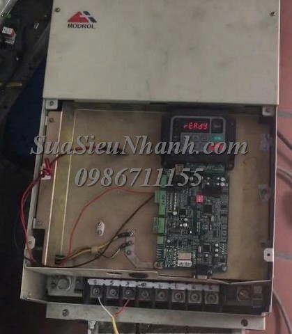 Sửa Biến tần MODROL 45kW IMS-P5B-4045BC 0012 Lỗi OC4 Sửa chữa Biến tần MODROL 45kW Model: IMS-P5B-4045BC Serial: 0012 Lỗi OC4, lỗi chập công suất và vỉ mạch điều khiển công suất