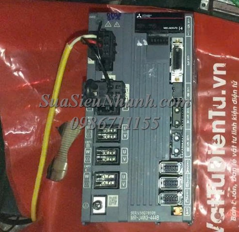 Sửa SERVO DRIVER MITSUBISHI 400W MR-J4W3-444B 8598 Lỗi phát quang Sửa chữa SERVO DRIVER MITSUBISHI 400W Model: MR-J4W3-444B Serial: 8598 Lỗi phát quang