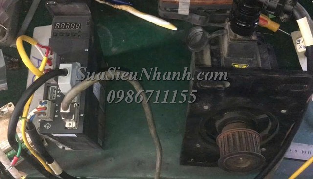 Sửa SERVO DRIVER Maxsine 1.5kW TL15F 7729 Lỗi nguồn Sửa chữa SERVO DRIVER Maxsine 1.5kW Model: TL15F Serial: 7729 Lỗi nguồn