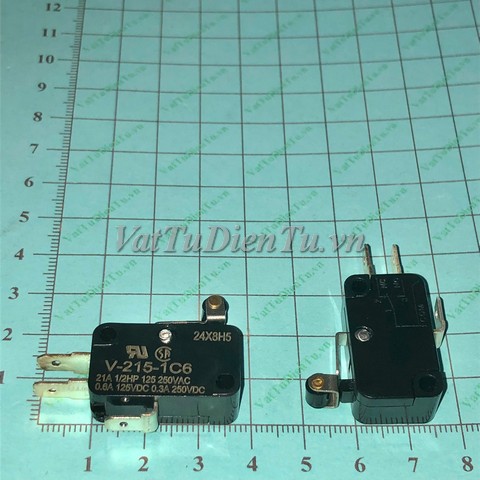 V-215-1C6 Công tắc hành trình có bánh xe 250VAC 21A Limit switch OMRON; Mã: V-215-1C6; Xuất xứ: Hàng mới chính hãng
