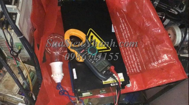 Sửa POWER UNIT FANUC A16B-1211-0850-01 3186 Sấy nóng liên tục mới có nguồn đầu ra Sửa chữa POWER UNIT FANUC Model: A16B-1211-0850-01 Serial: 3186 Sấy nóng liên tục mới có nguồn đầu ra