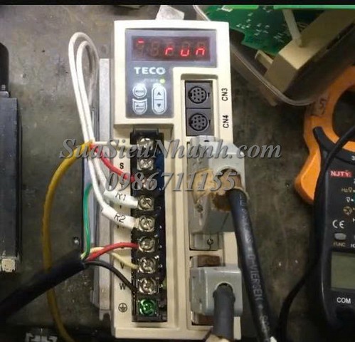Sửa SERVO DRIVER TECO 400W JSDEP-15A 0423 Lỗi cháy nổ Sửa chữa SERVO DRIVER TECO 400W Model: JSDEP-15A Serial: 0423 Lỗi cháy nổ
