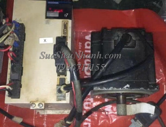 Sửa SERVO DRIVER YASKAWA 1.5kW SGD7S-120A00B202 0158 Lỗi cháy nổ bên trong Sửa chữa SERVO DRIVER YASKAWA 1.5kW Model: SGD7S-120A00B202 Serial: 0158 Lỗi cháy nổ bên trong