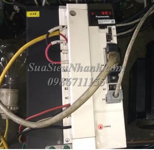 Sửa SERVO DRIVER Panasonic 3kW MFDKTA390CA1 026N Lỗi động cơ chạy mất kiểm soát Sửa chữa SERVO DRIVER Panasonic 3kW Model: MFDKTA390CA1 Serial: 026N Lỗi động cơ chạy mất kiểm soát