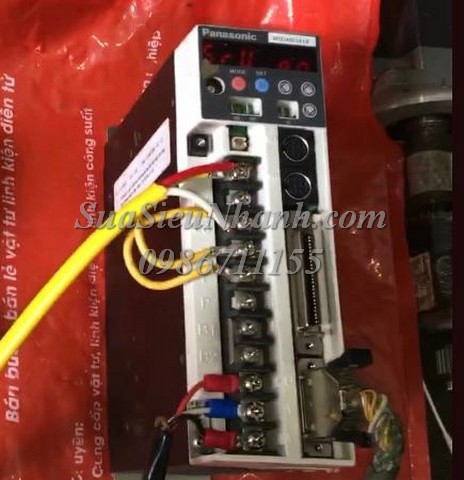 Sửa SERVO DRIVER Panasonic 200W MSDA023A1A 311Z Lỗi rung động cơ, lỗi E 13. 16 Sửa chữa SERVO DRIVER Panasonic 200W Model: MSDA023A1A Serial: 311Z Lỗi rung động cơ, lỗi E 13. 16 Phụ kiện kèm theo: SERVO MOTOR Panasonic 0.2kW Model: MSMA022A1E Serial: 087F
