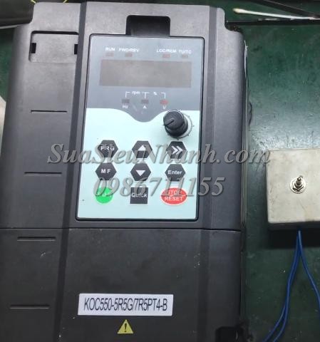Sửa Biến tần KOC 5.5KW/7.5KW KOC550-5R5G/7R5PT4-B 0723 Lỗi Err13 Sửa chữa Biến tần KOC 5.5KW/7.5KW Model: KOC550-5R5G/7R5PT4-B Serial: 0723 Lỗi Err13