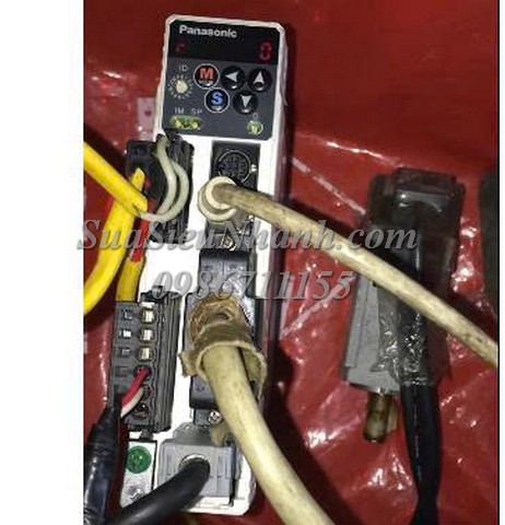 Sửa SERVO DRIVER Panasonic 200W MADDT1207 366N Lỗi không nhận xung Sửa chữa SERVO DRIVER Panasonic 200W Model: MADDT1207 Serial: 366N Lỗi không nhận xung