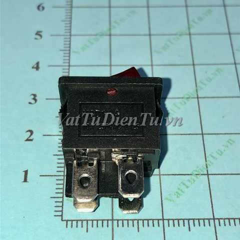 RL3-4 T125/55 RLEIL Công tắc nguồn 10A chân thẳng có đèn báo đỏ; Mã: RL3-4-T125T; Kiểu chân: thẳng; Thương hiệu: RLEIL; Xuất xứ: China; Dùng cho: Vật tư máy may